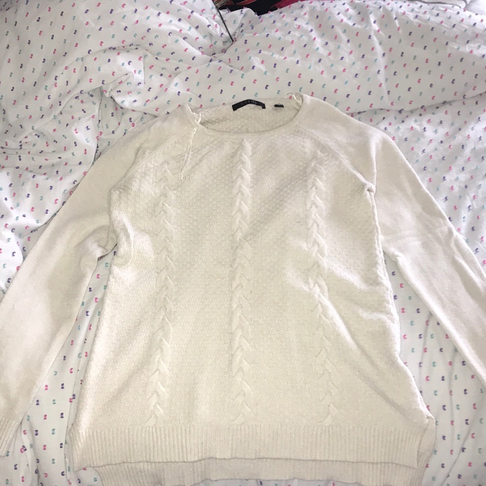 Cyrus white sweater.One of my comfiest sweaters.
